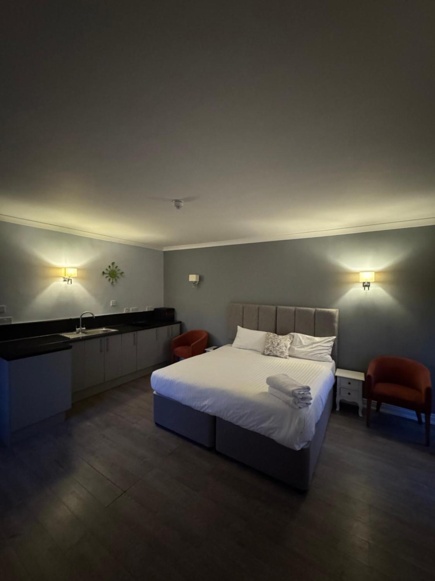 Edinburgh West Residence — Photos 2